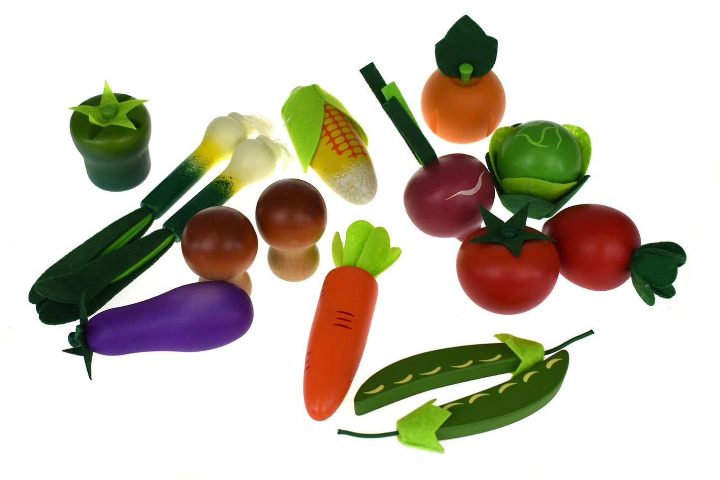 WOODEN VEGETABLES 15 PCS SET WITH WOODEN CRATE