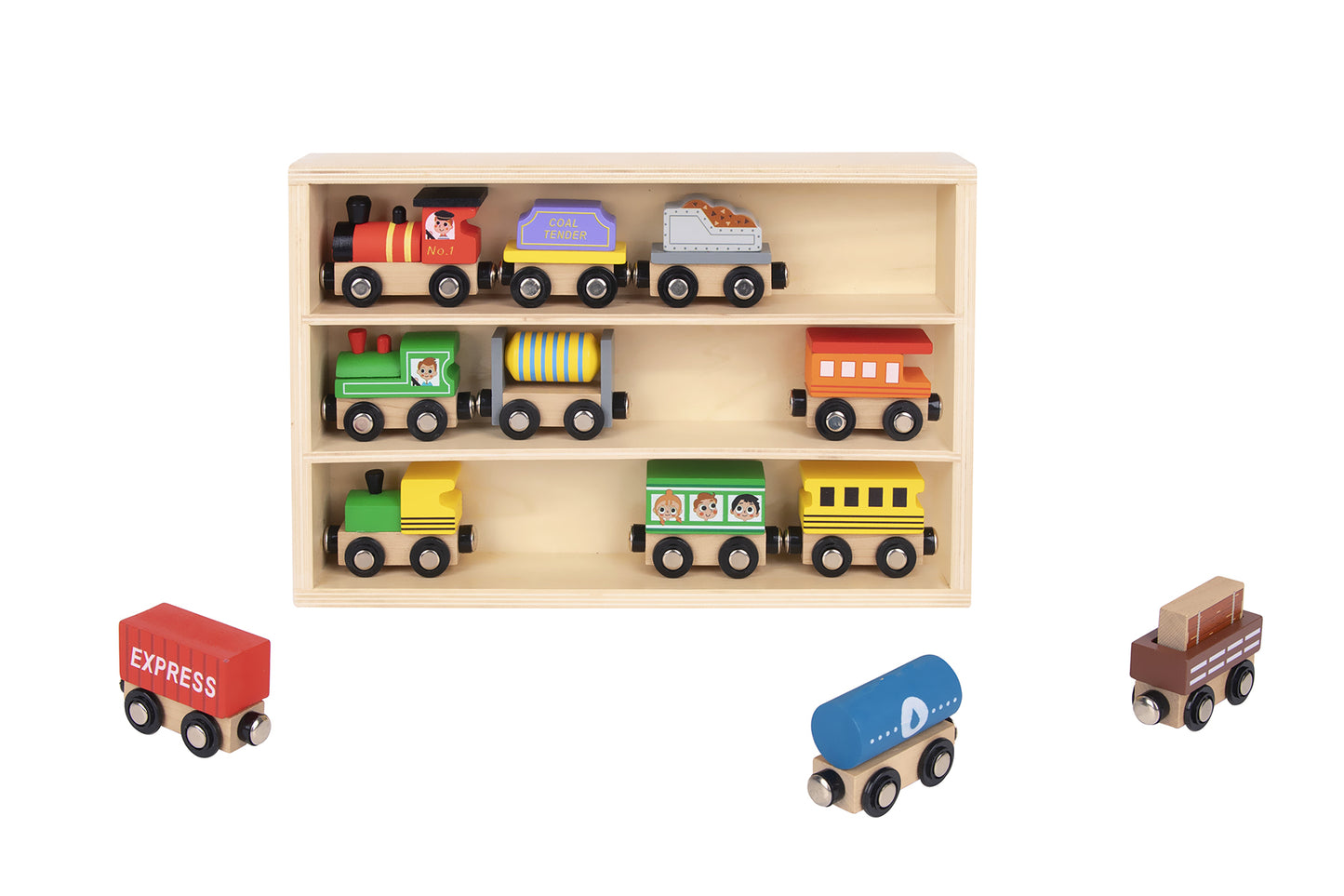 WOODEN TRAIN & CARRIAGE SET